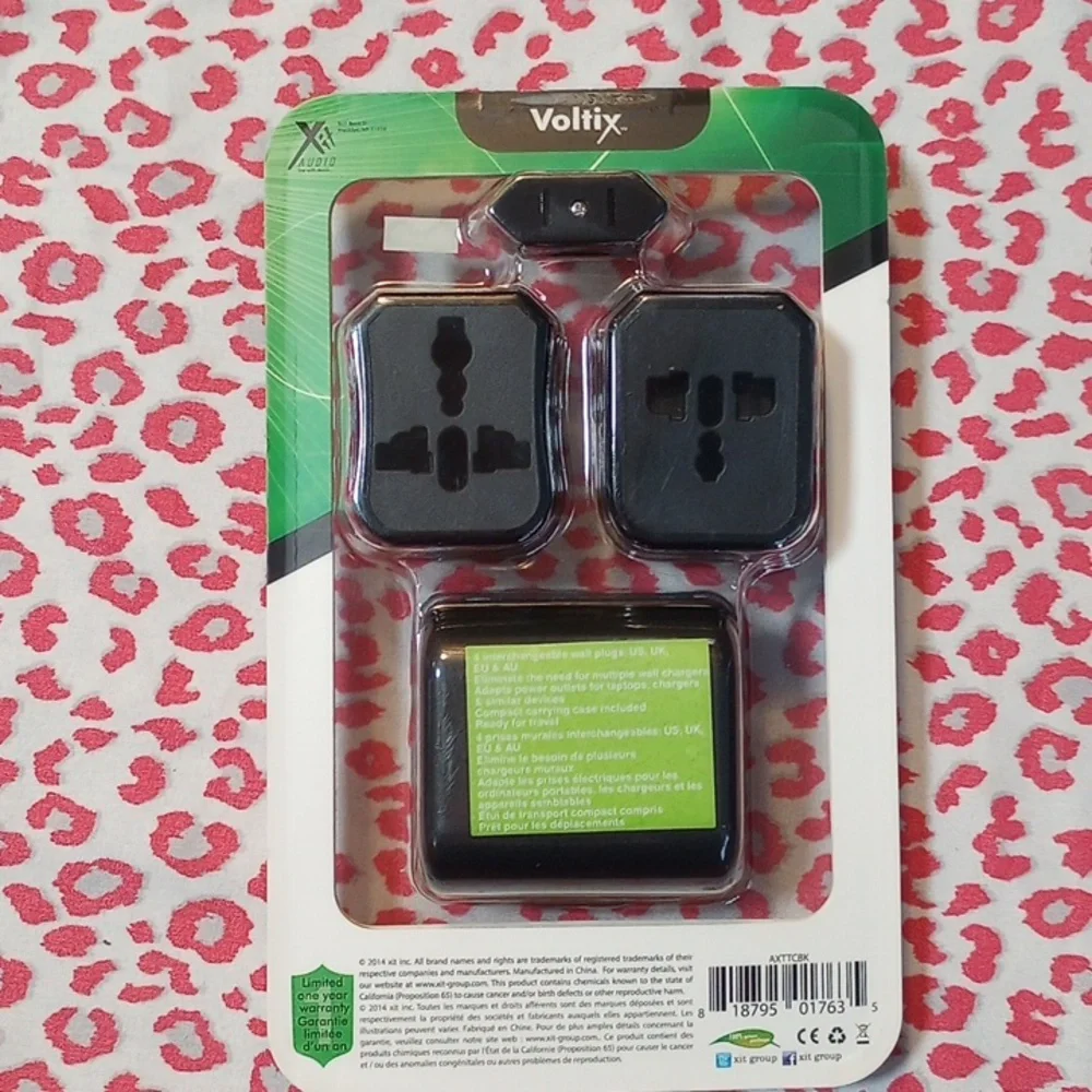 Black Universal Travel Adapter